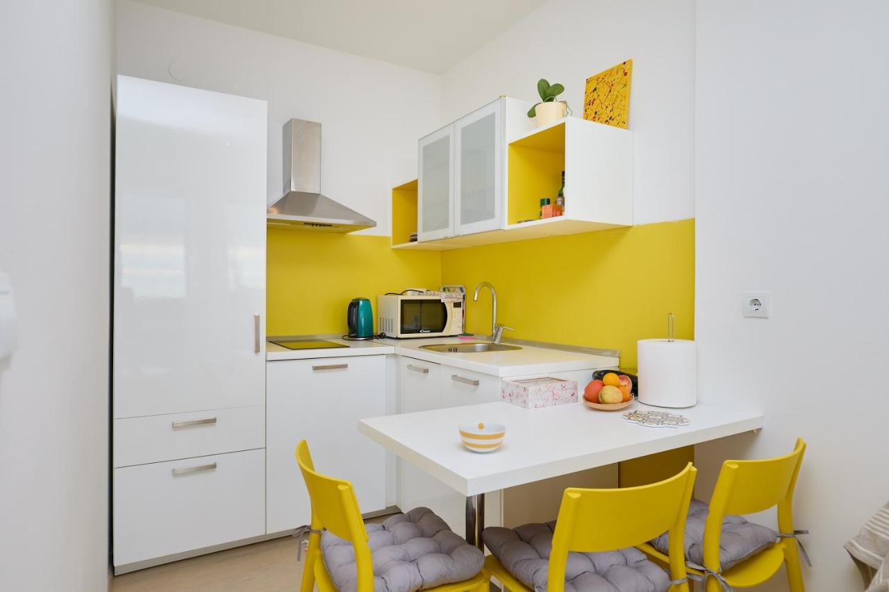 Yellow Seaview